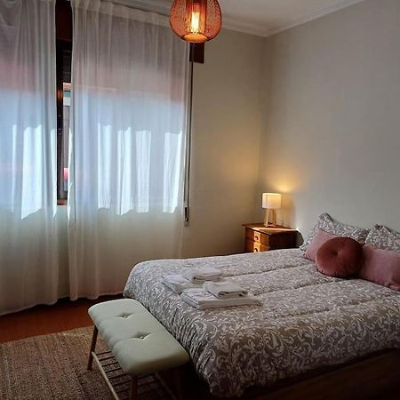 Roomy & Patio - 2 Bedroom Flat Porto Exterior foto